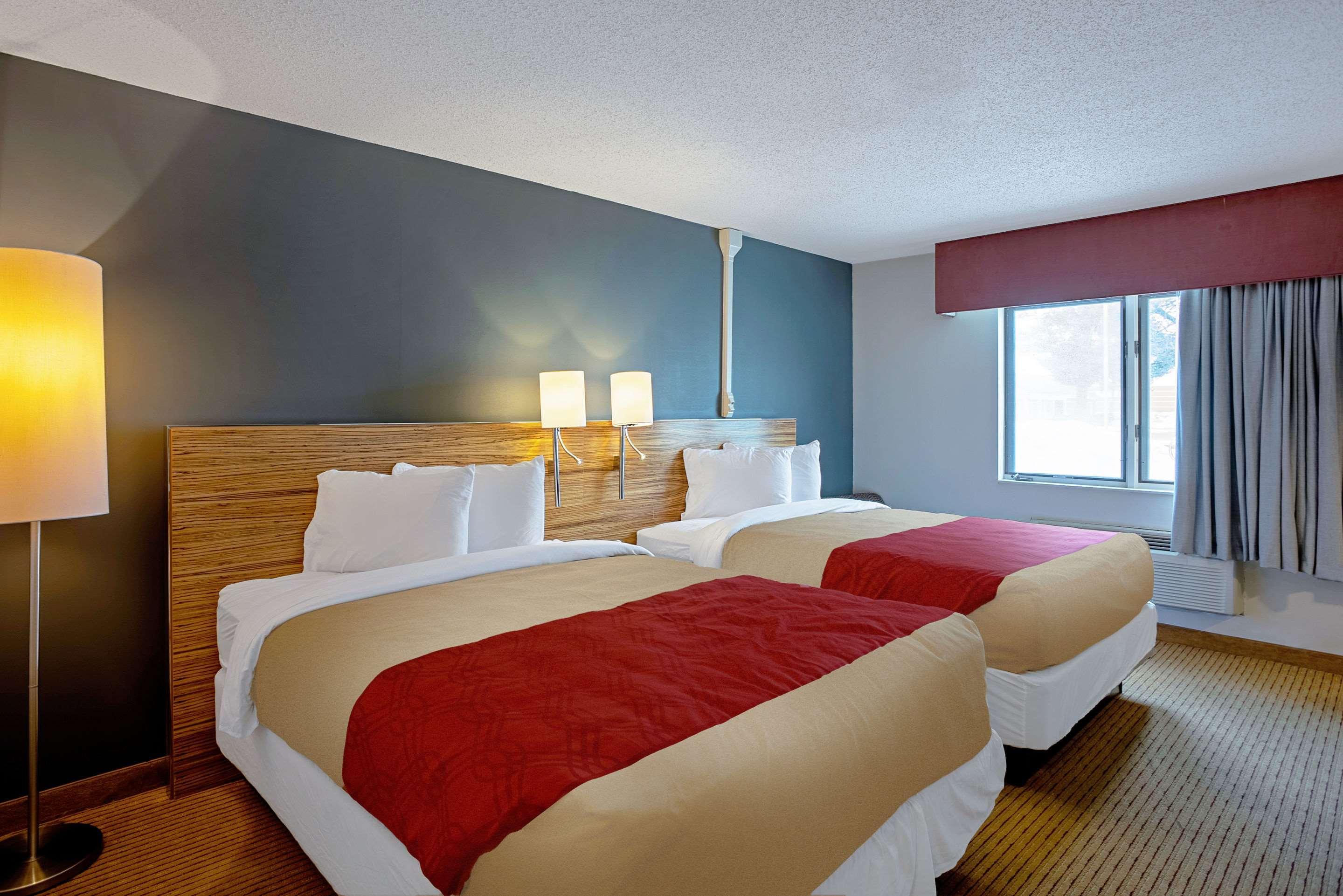 Quality Inn Frontier At Us Hwy 30 Clinton Kültér fotó