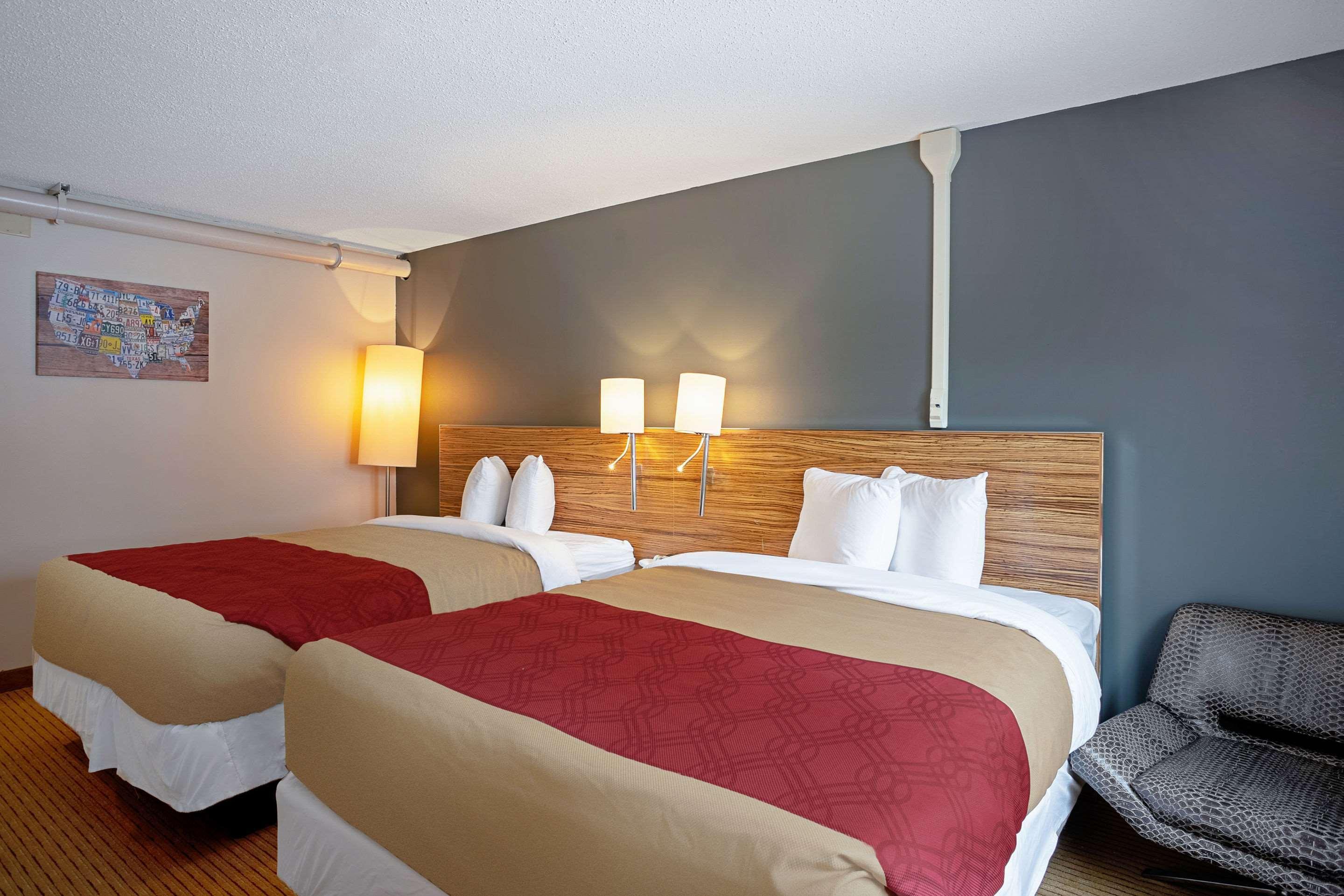 Quality Inn Frontier At Us Hwy 30 Clinton Kültér fotó